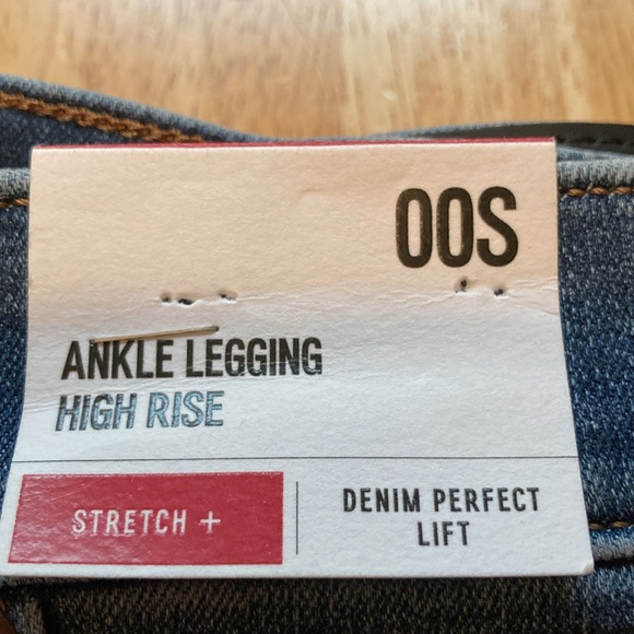 Express High Rise Ankle Legging Ripped Jeans - Picture 10 of 10